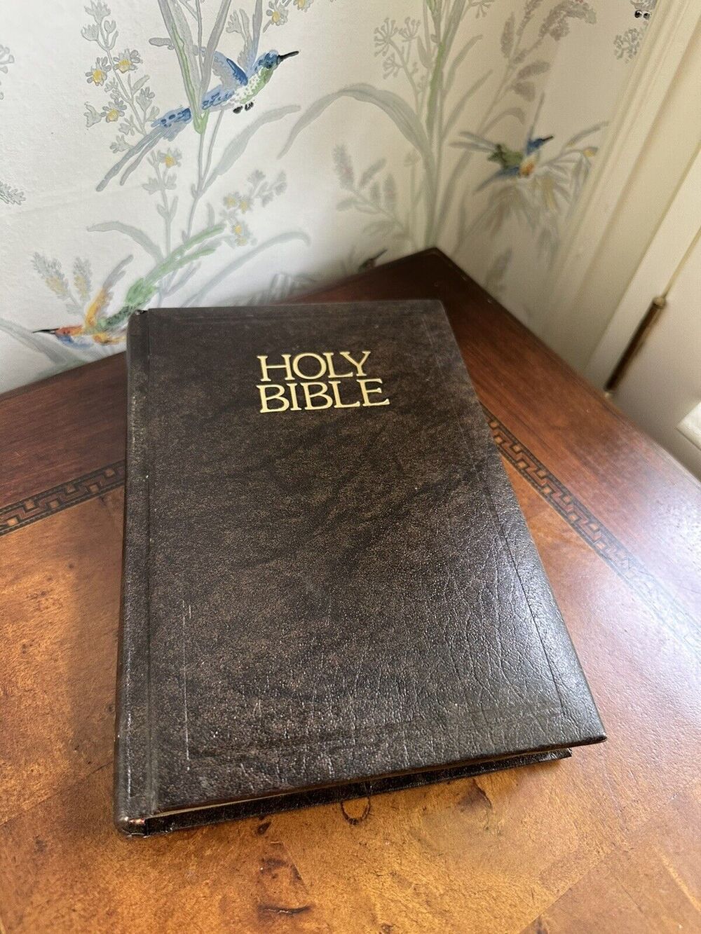 Holy Bible Authorized King James Version Printed By World Bible Publisher Hard